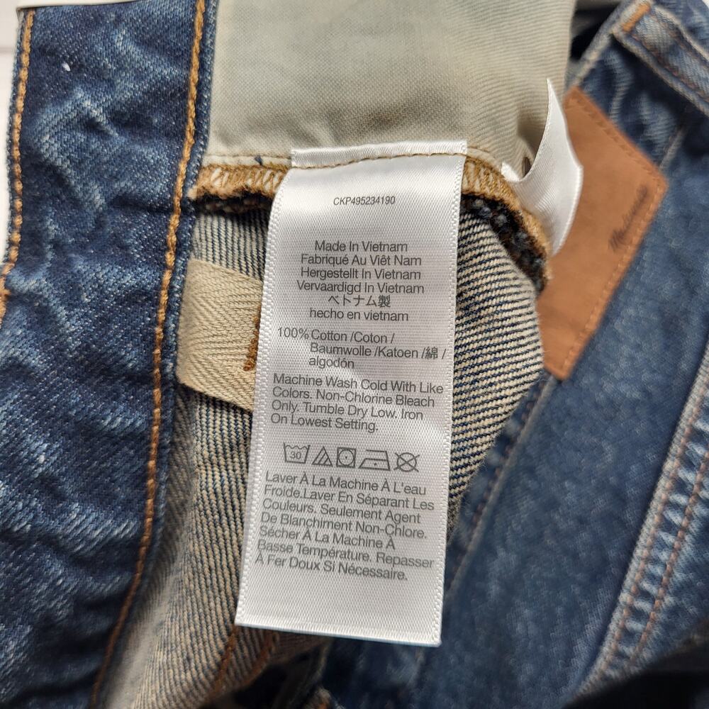 Madewell Petite Curvy Darted Barrel Leg Jeans Medium Dobbins Wash Western 30P - Picture 13 of 13